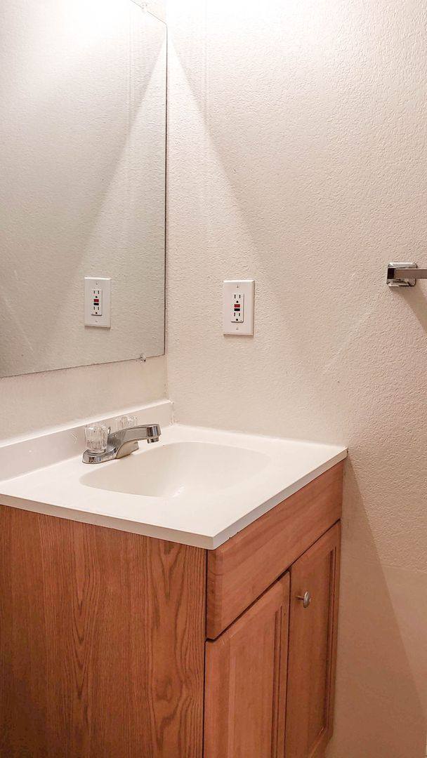 Apartment for rent at 205 Little Flower, El Paso, TX 79915