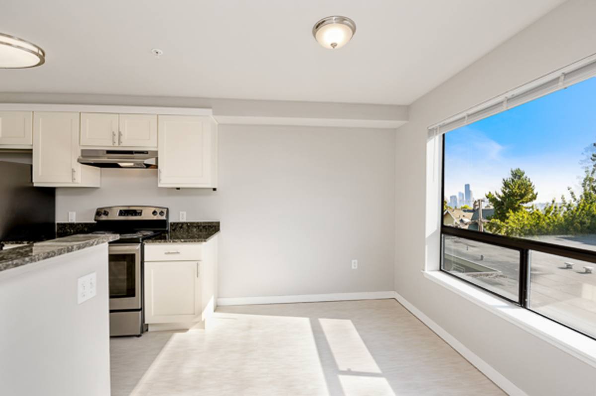 Apartment for rent at 3250 SW Avalon Way, Seattle, WA 98126
