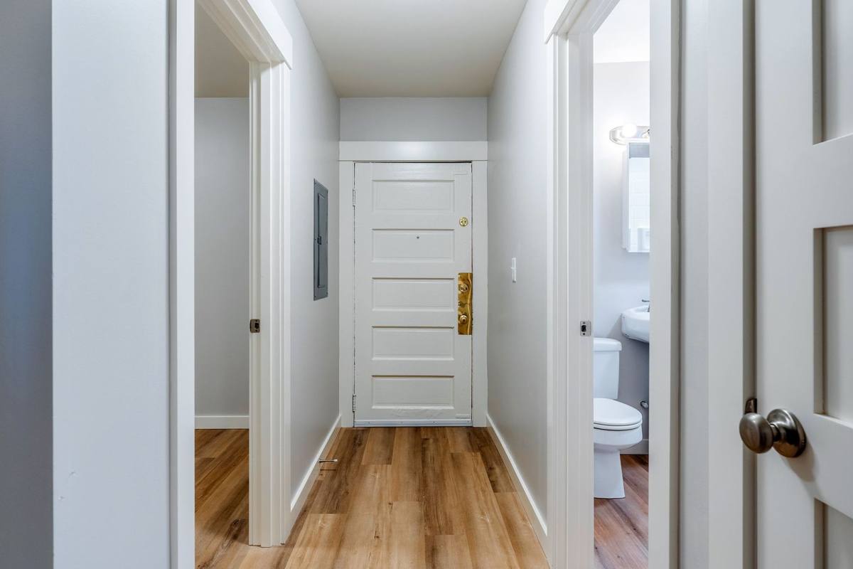 Apartment for rent at 721 17th Ave, Seattle, WA 98122