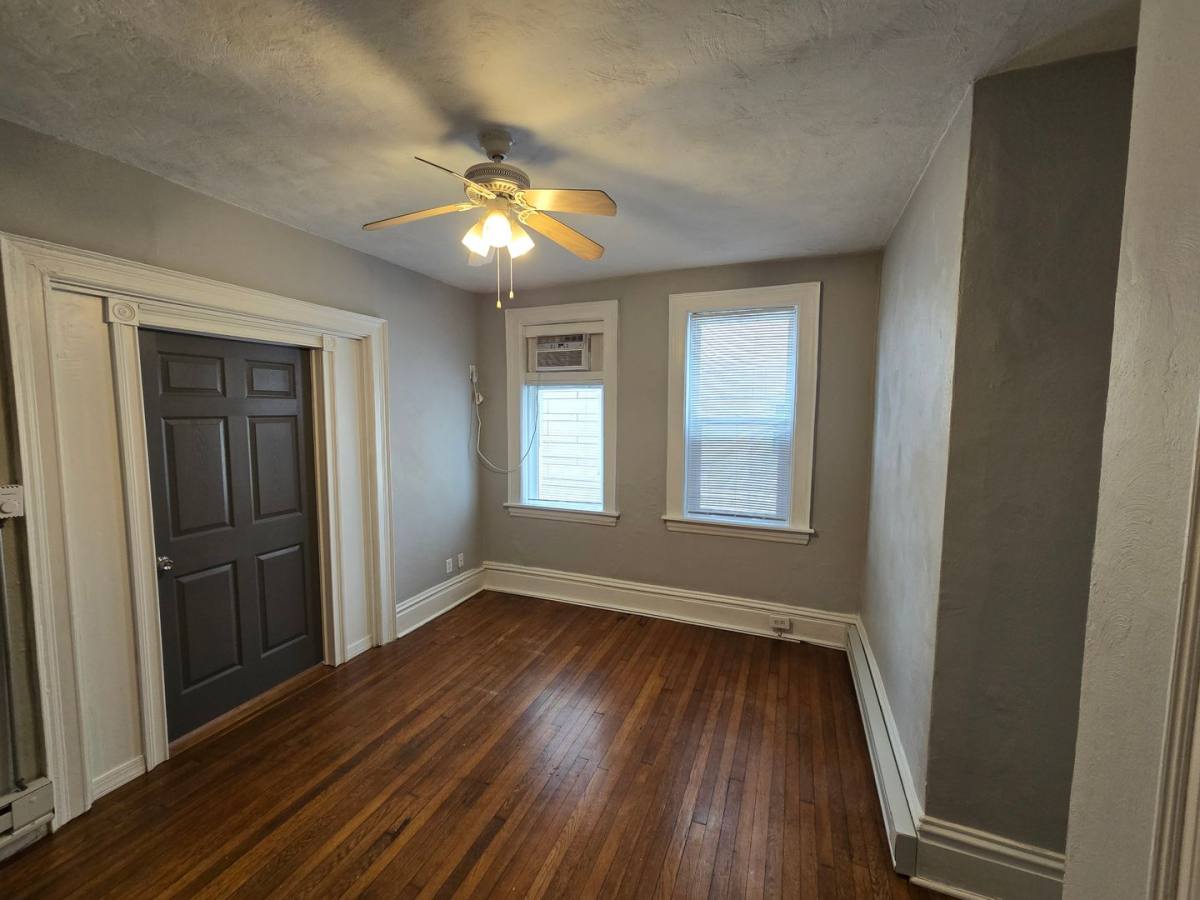 Apartment for rent at 6716 Thomas Blvd, Pittsburgh, PA 15208