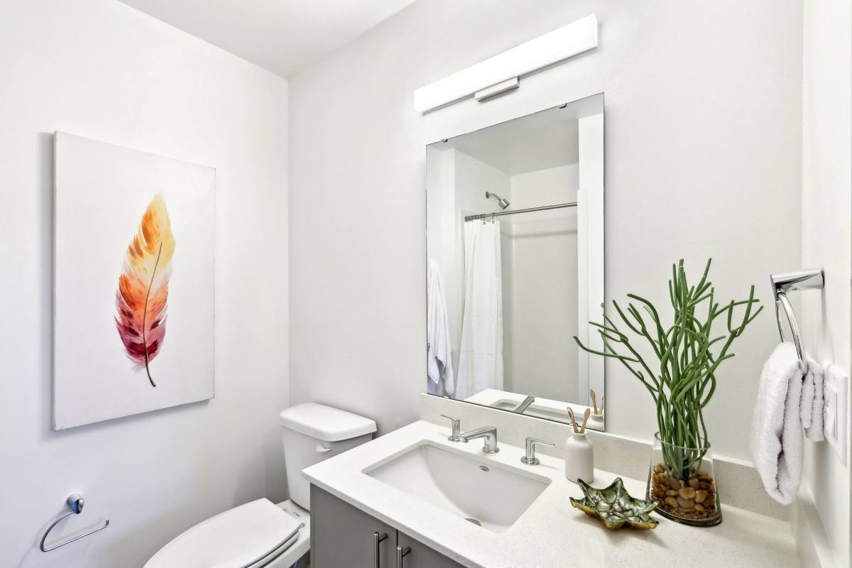 Apartment for rent at 4301 Alderwood Mall Blvd, Lynnwood, WA 98036