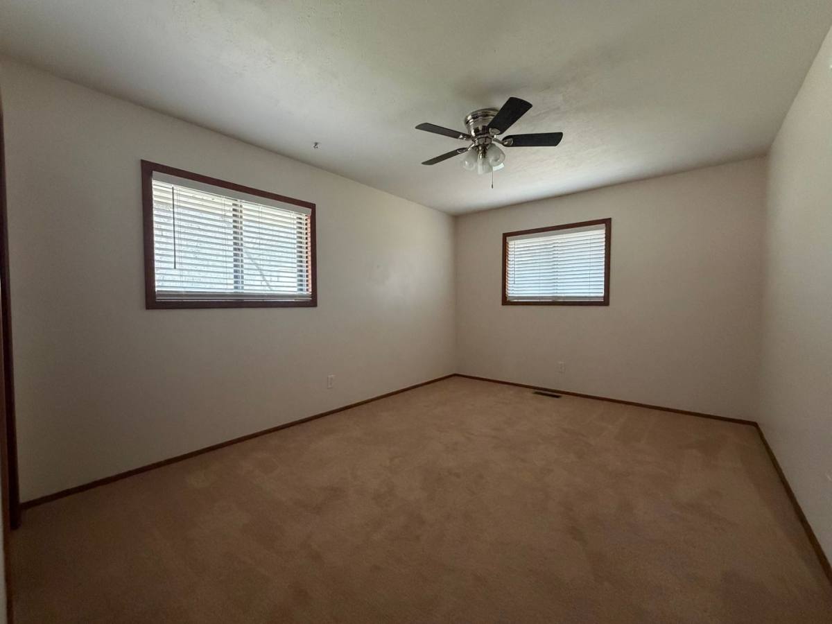 House for rent at 9108 Bluff Dr, Rogers, AR 72756