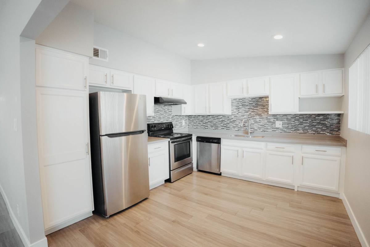 Apartment for rent at 6542 N 17th Ave, Phoenix, AZ 85015