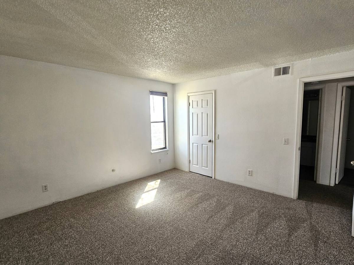 Condo for rent at 14001 E Tufts Dr, Aurora, CO 80015