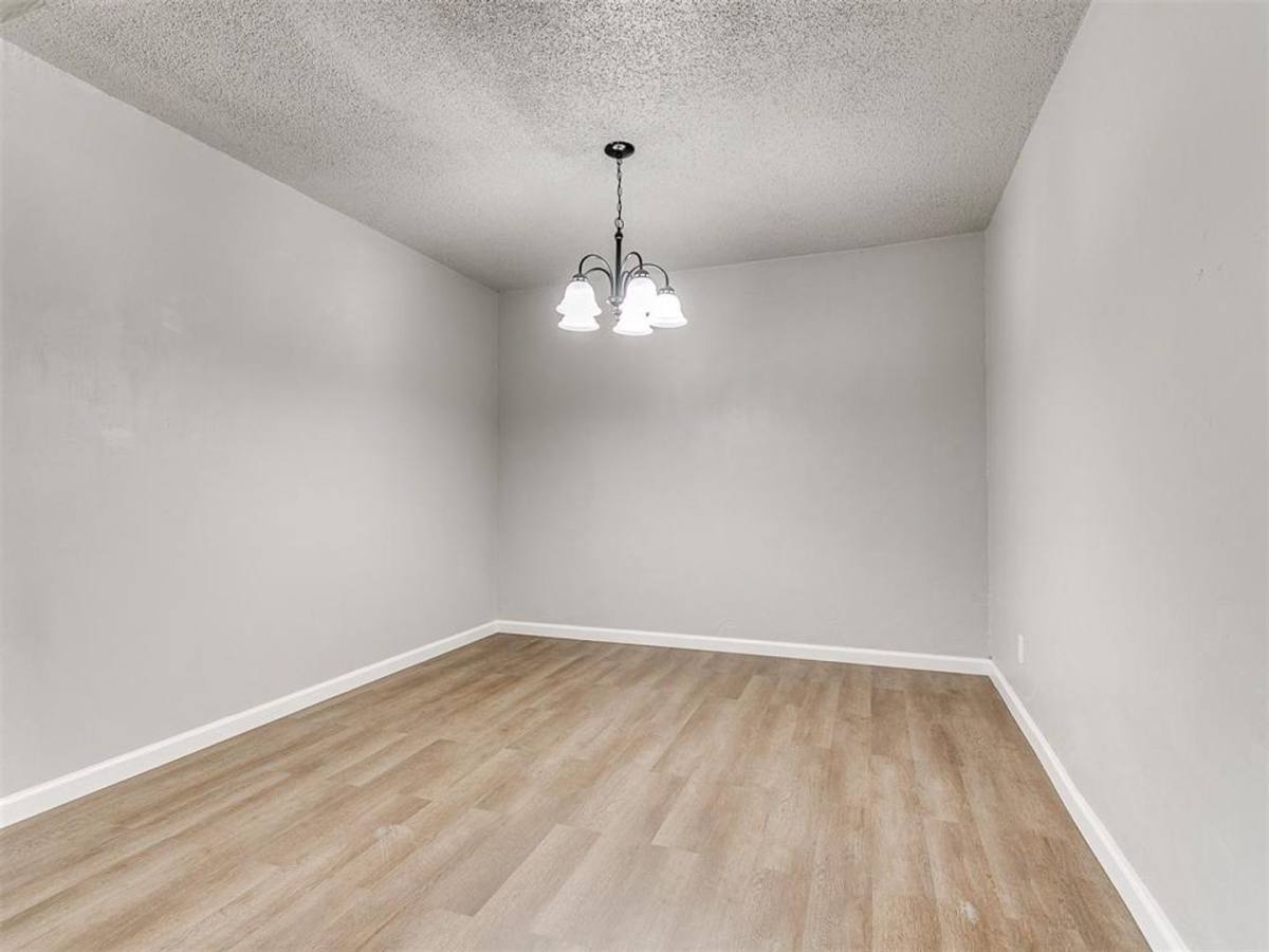 House for rent at 923 SW 3rd St, Oklahoma City, OK 73160
