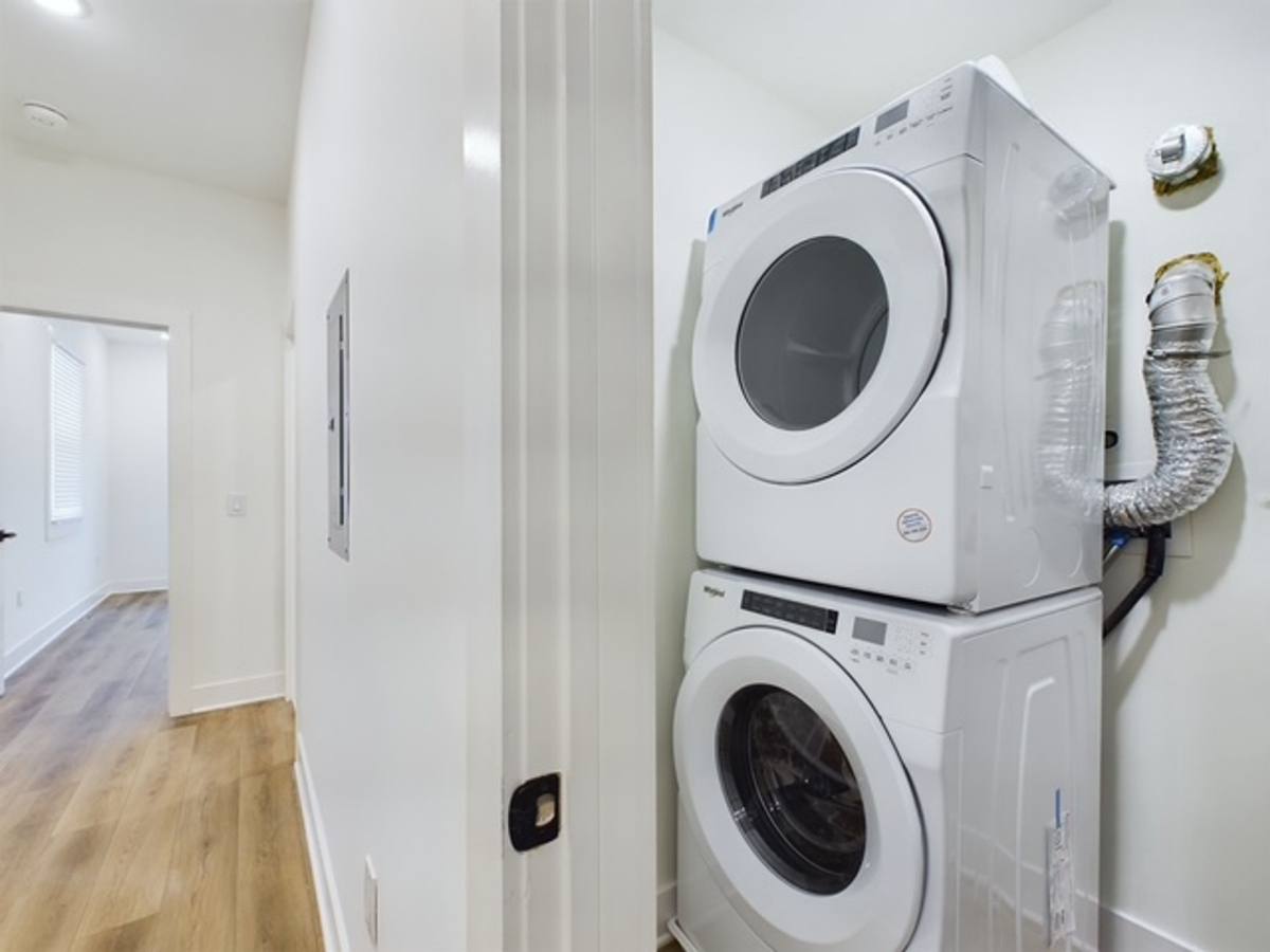 Apartment for rent at 195 Main St, Metuchen, NJ 08840
