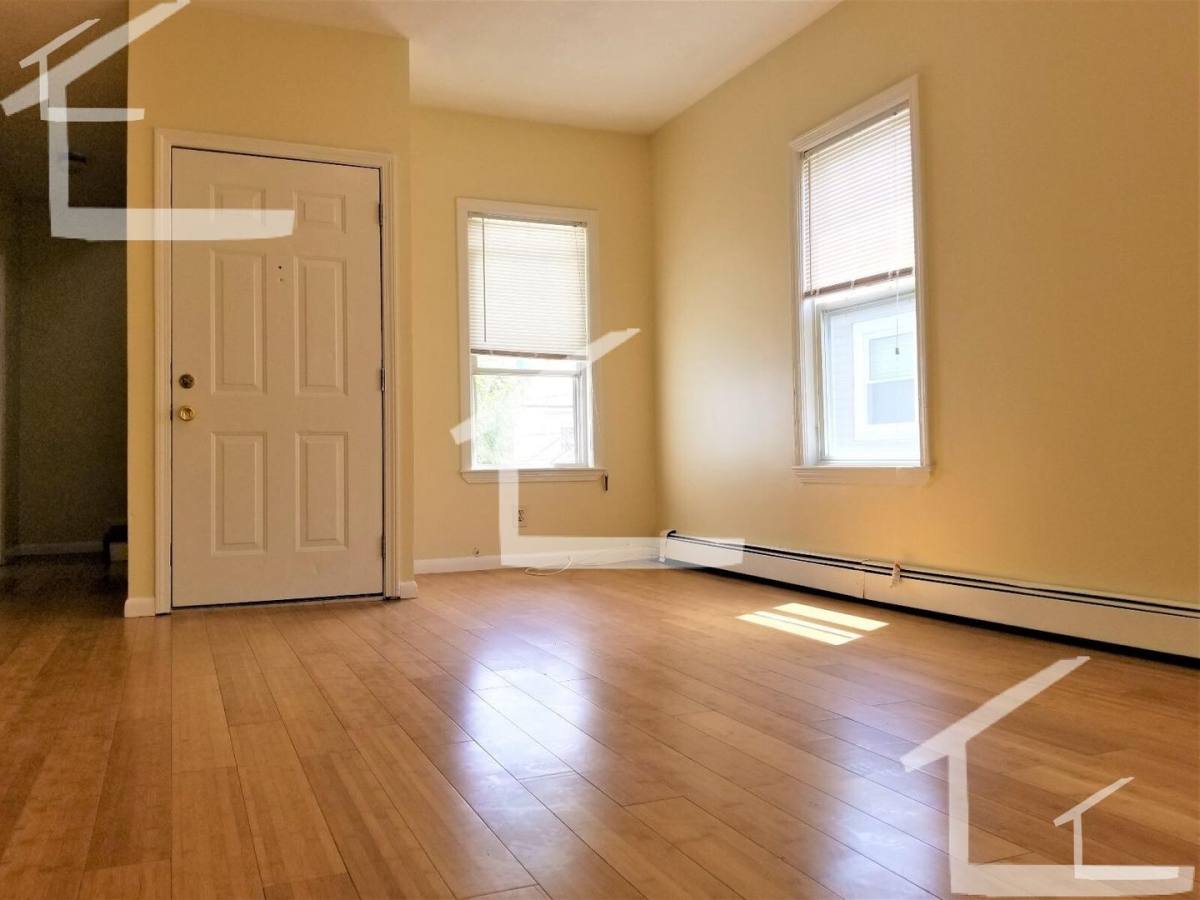 House for rent at 36 Pratt St #3, Allston, MA 02134