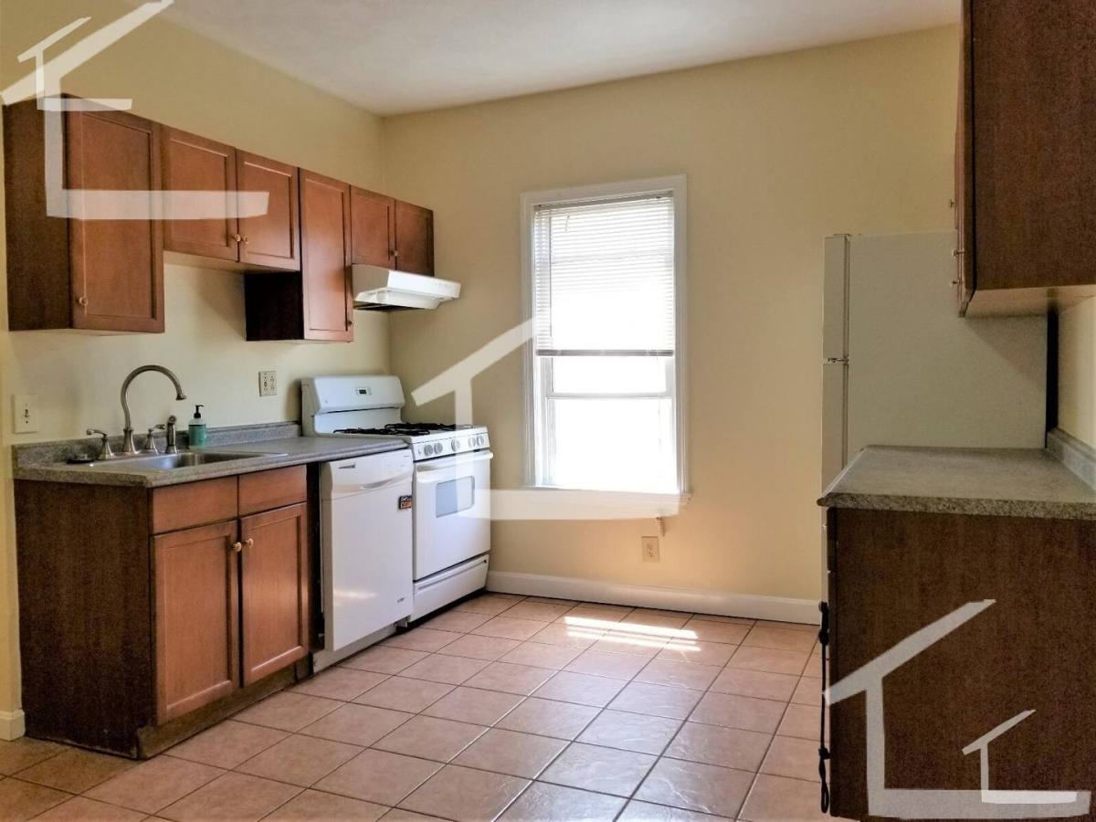 House for rent at 36 Pratt St #3, Allston, MA 02134