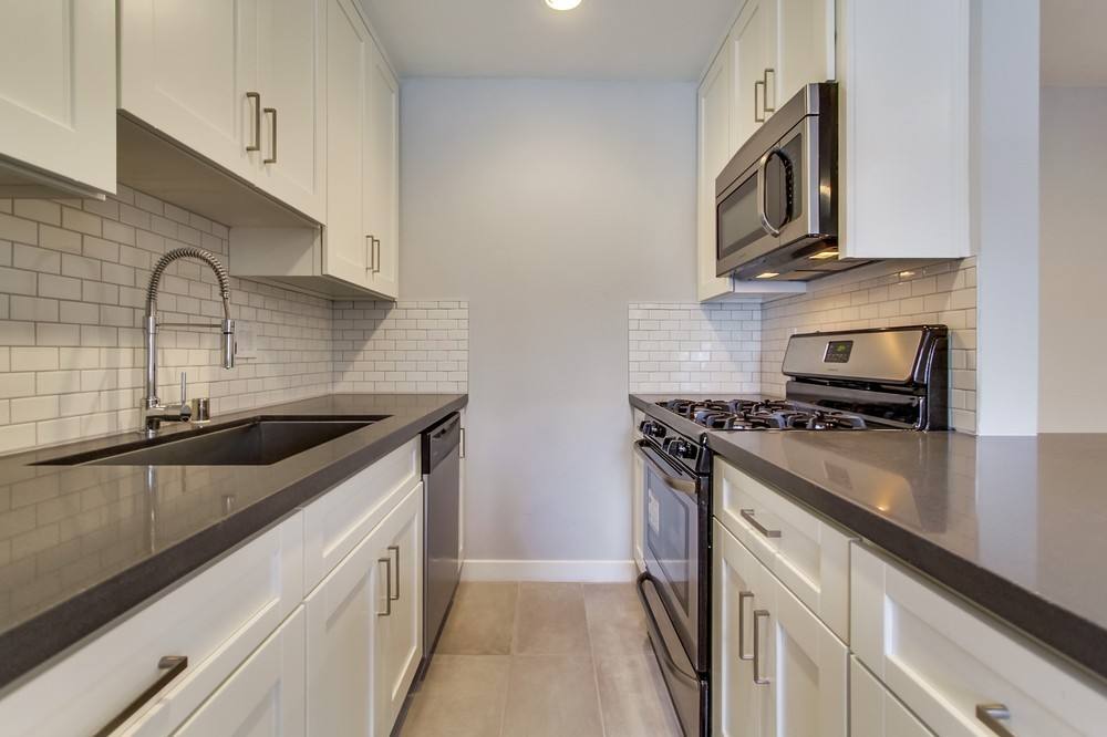 Apartment for rent at 7259 Willoughby Ave, Los Angeles, CA 90046