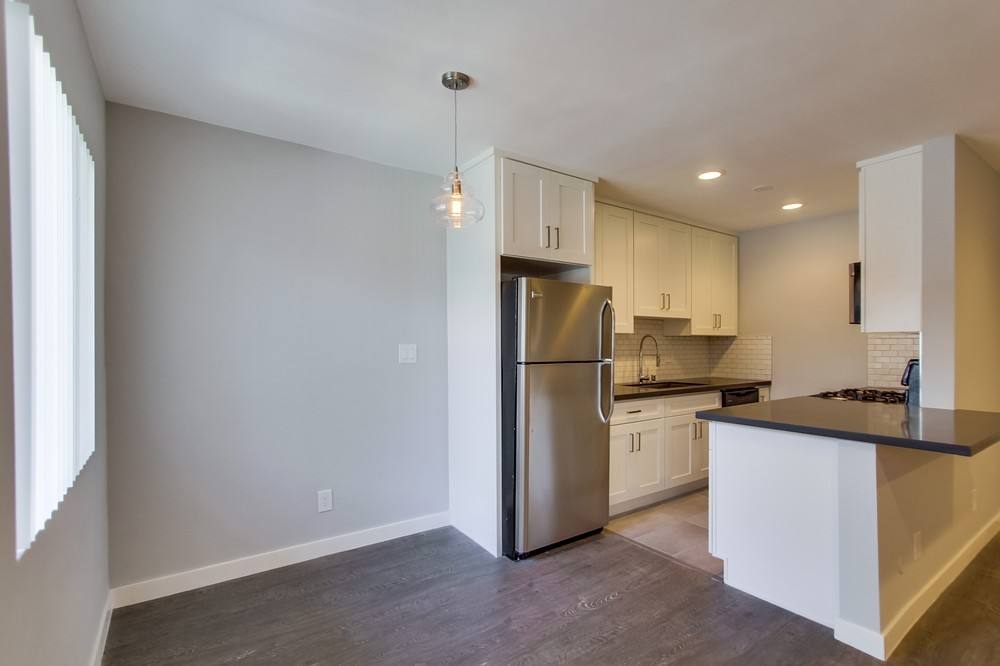 Apartment for rent at 7259 Willoughby Ave, Los Angeles, CA 90046