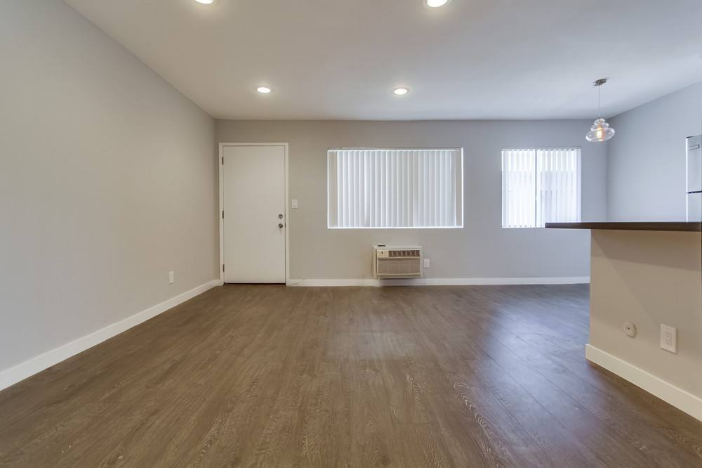 Apartment for rent at 7259 Willoughby Ave, Los Angeles, CA 90046