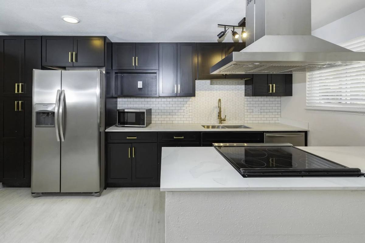 Apartment for rent at 3401-3407 S 200 E, Salt Lake City, UT 84115