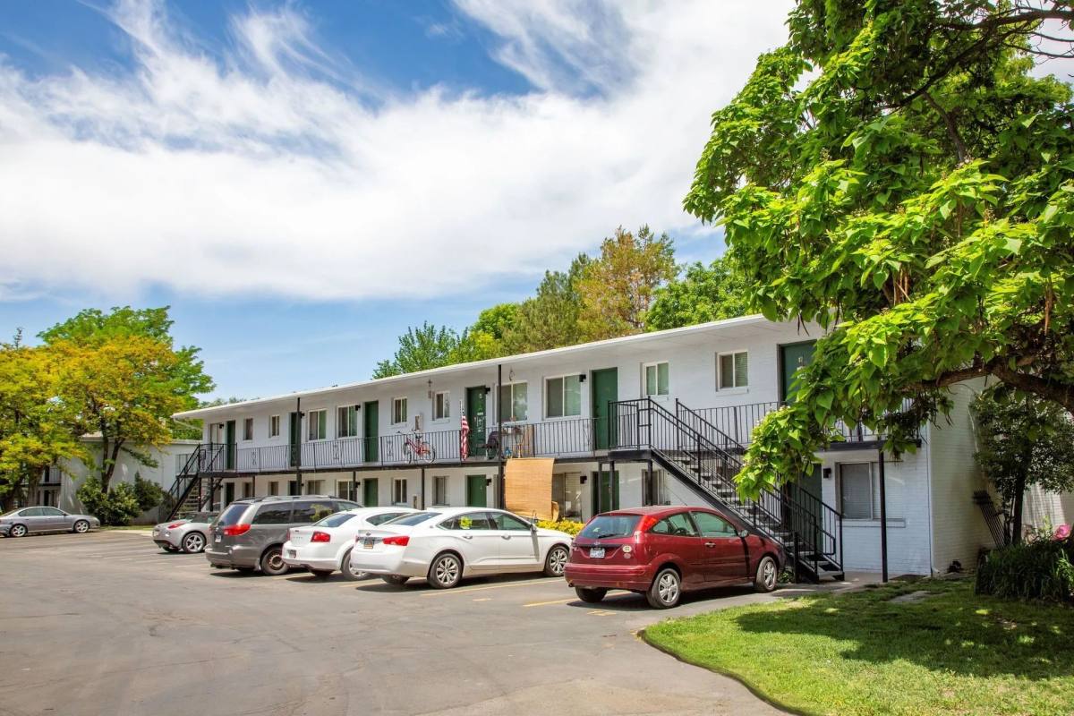 Apartment for rent at 3401-3407 S 200 E, Salt Lake City, UT 84115