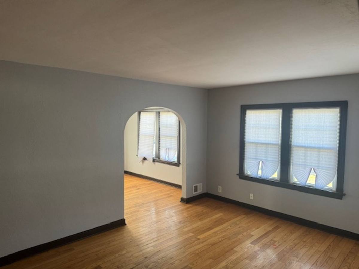 House for rent at 3341 S Schultz Dr, Lansing, IL 60438