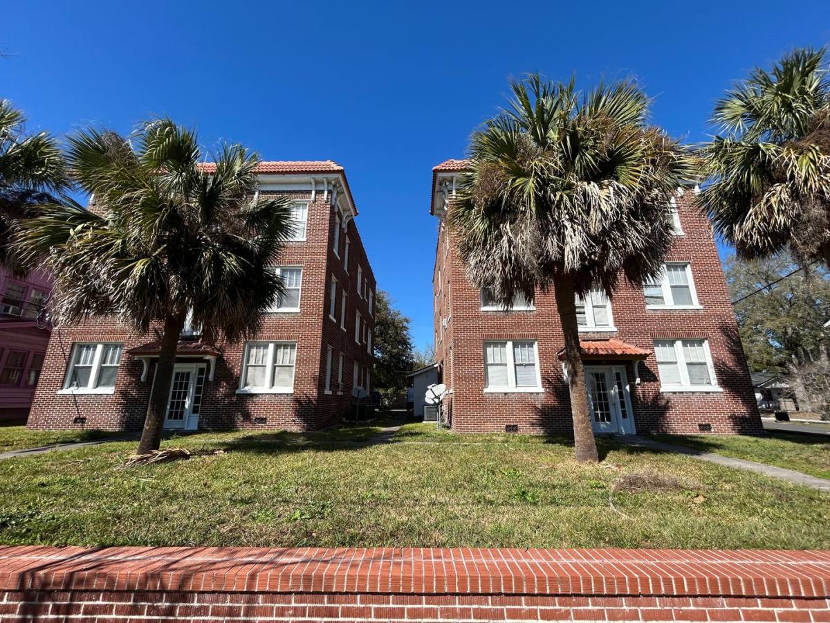 Apartment for rent at 2619 College St, Jacksonville, FL 32204