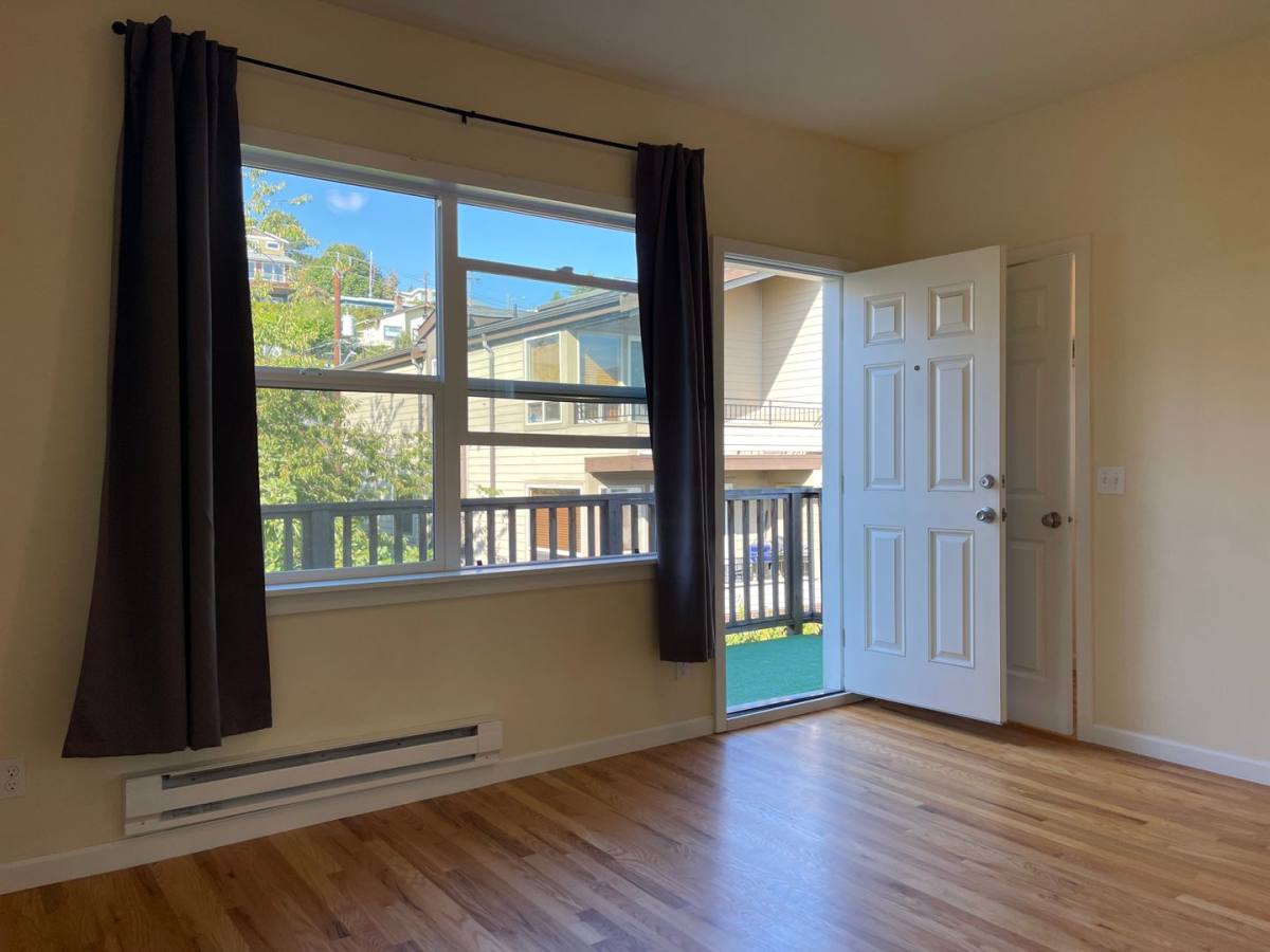 Apartment for rent at 311 Aloha St, Seattle, WA 98109