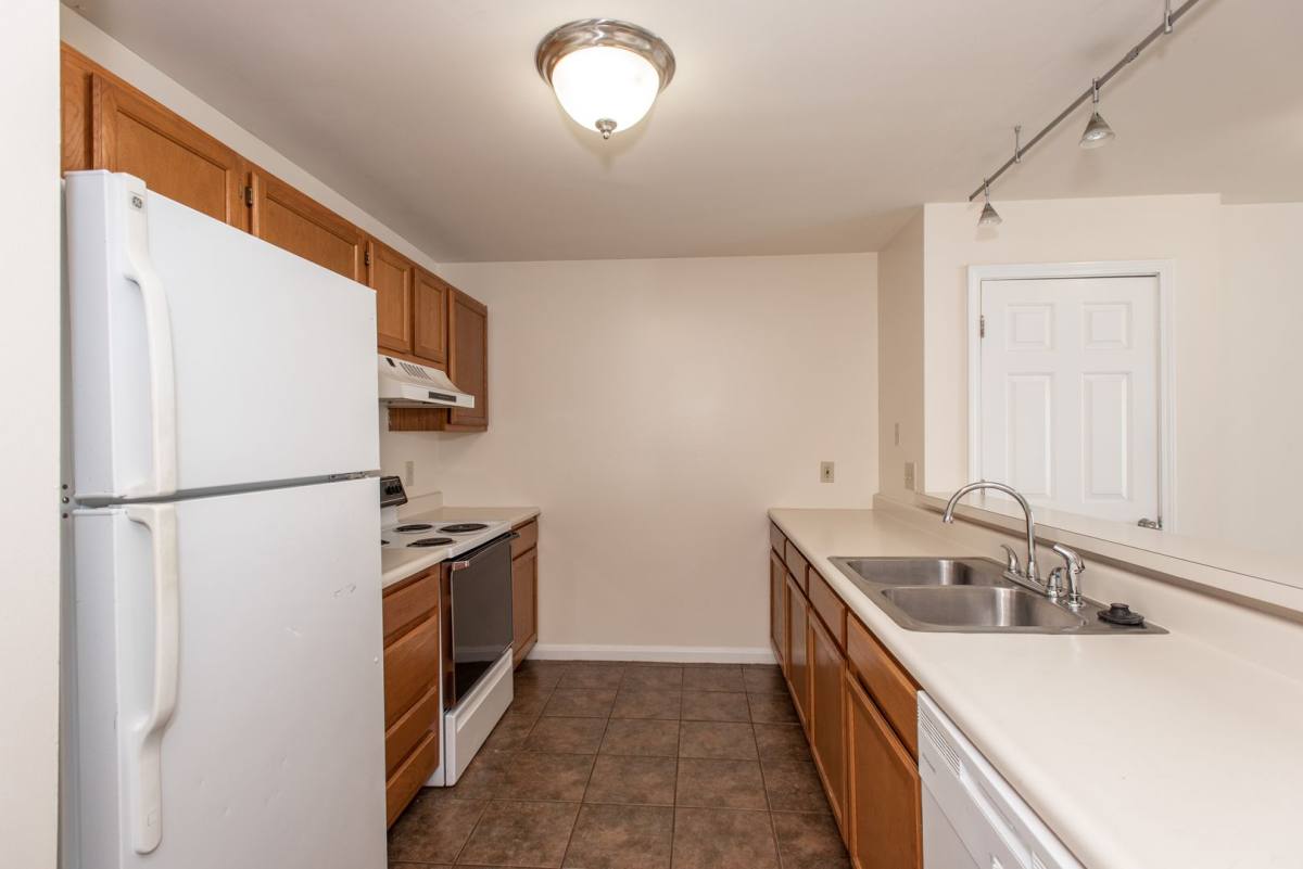 Apartment for rent at 246-254 E University Ave, Cincinnati, OH 45219