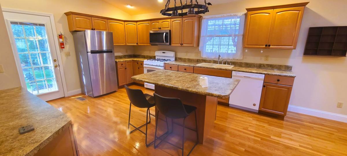 House for rent at 605 Benjamin Court, State College, PA 16803