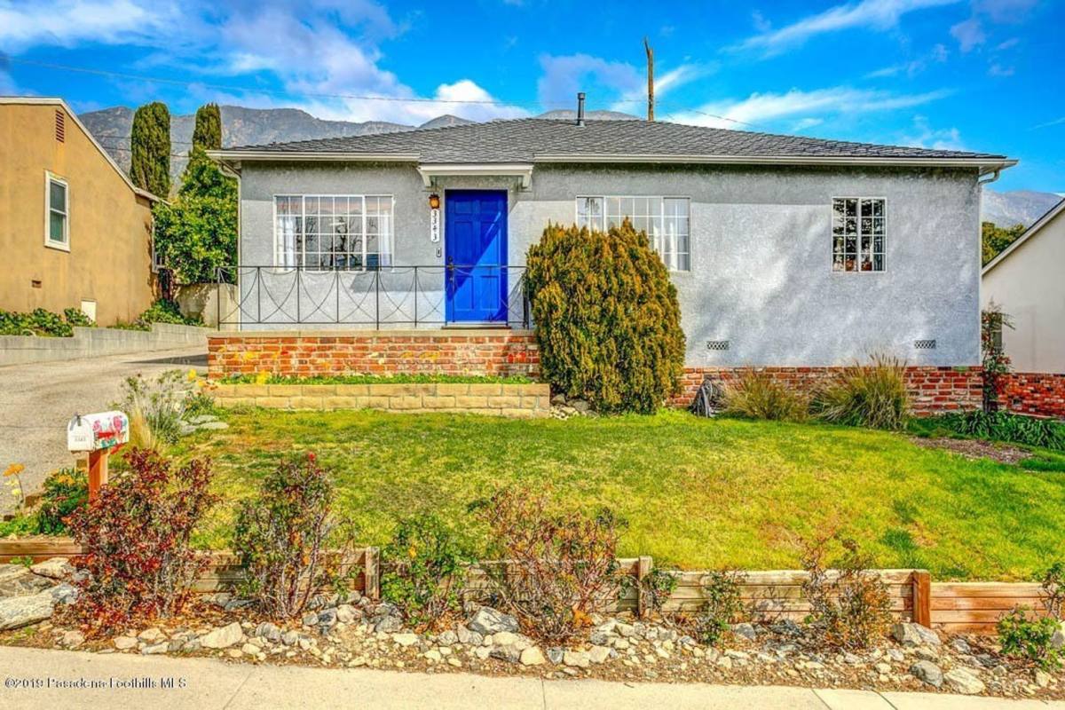 House for rent at 3343 Santa Carlotta St, La Crescenta, CA 91214