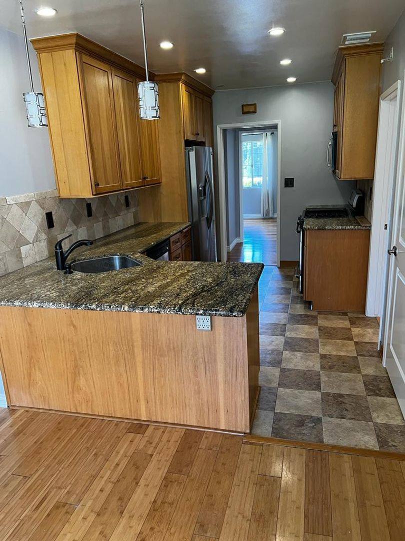 House for rent at 3343 Santa Carlotta St, La Crescenta, CA 91214