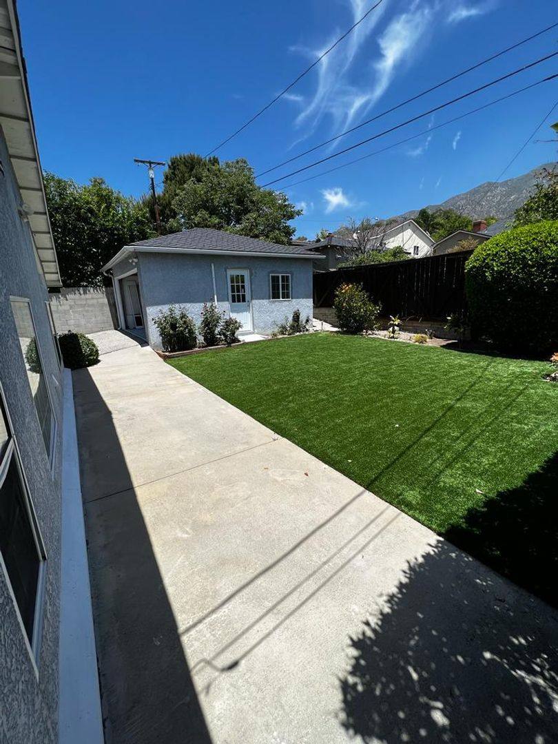 House for rent at 3343 Santa Carlotta St, La Crescenta, CA 91214