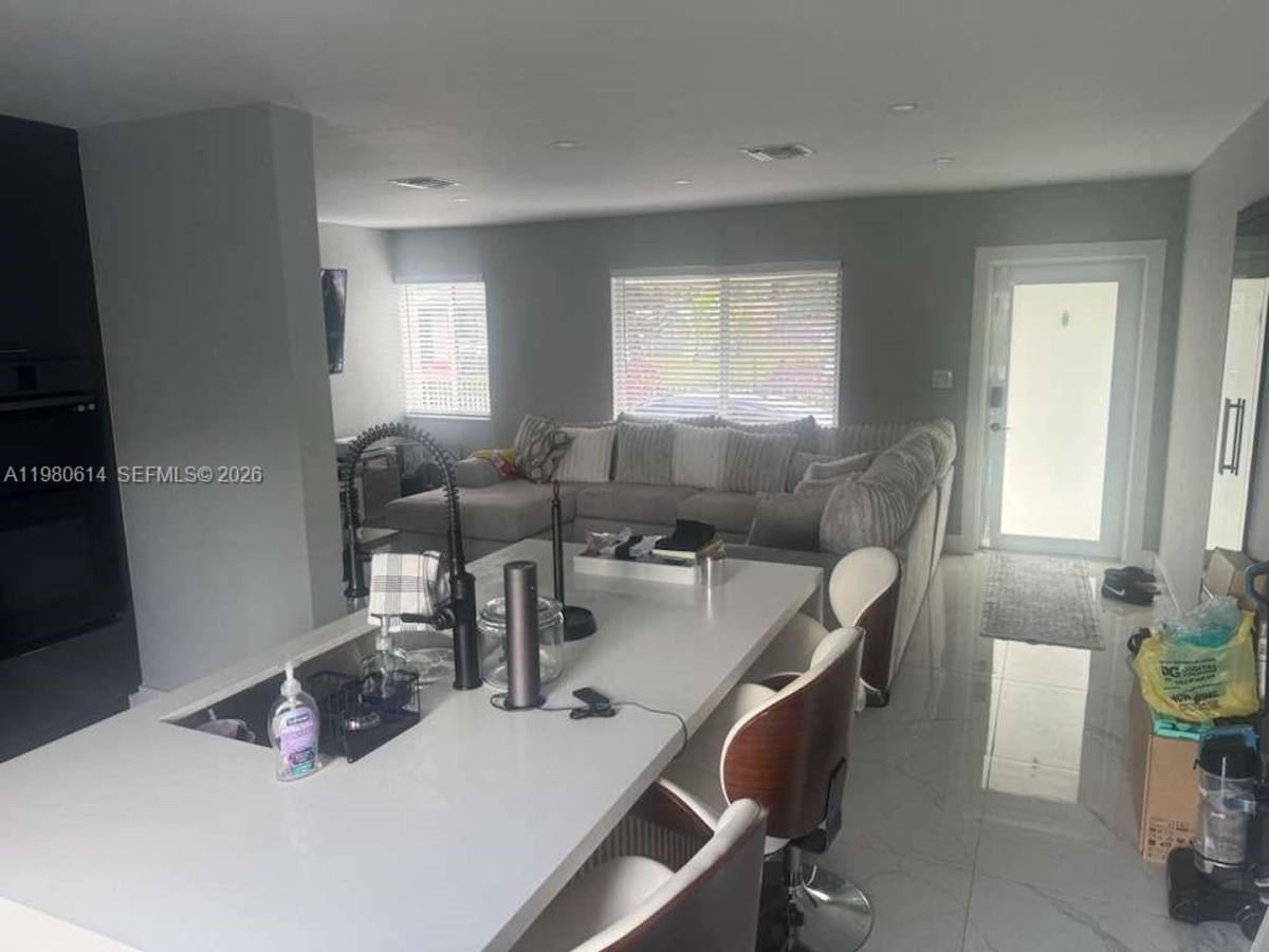 House for rent at 1001 NW 148th St, Miami, FL 33168
