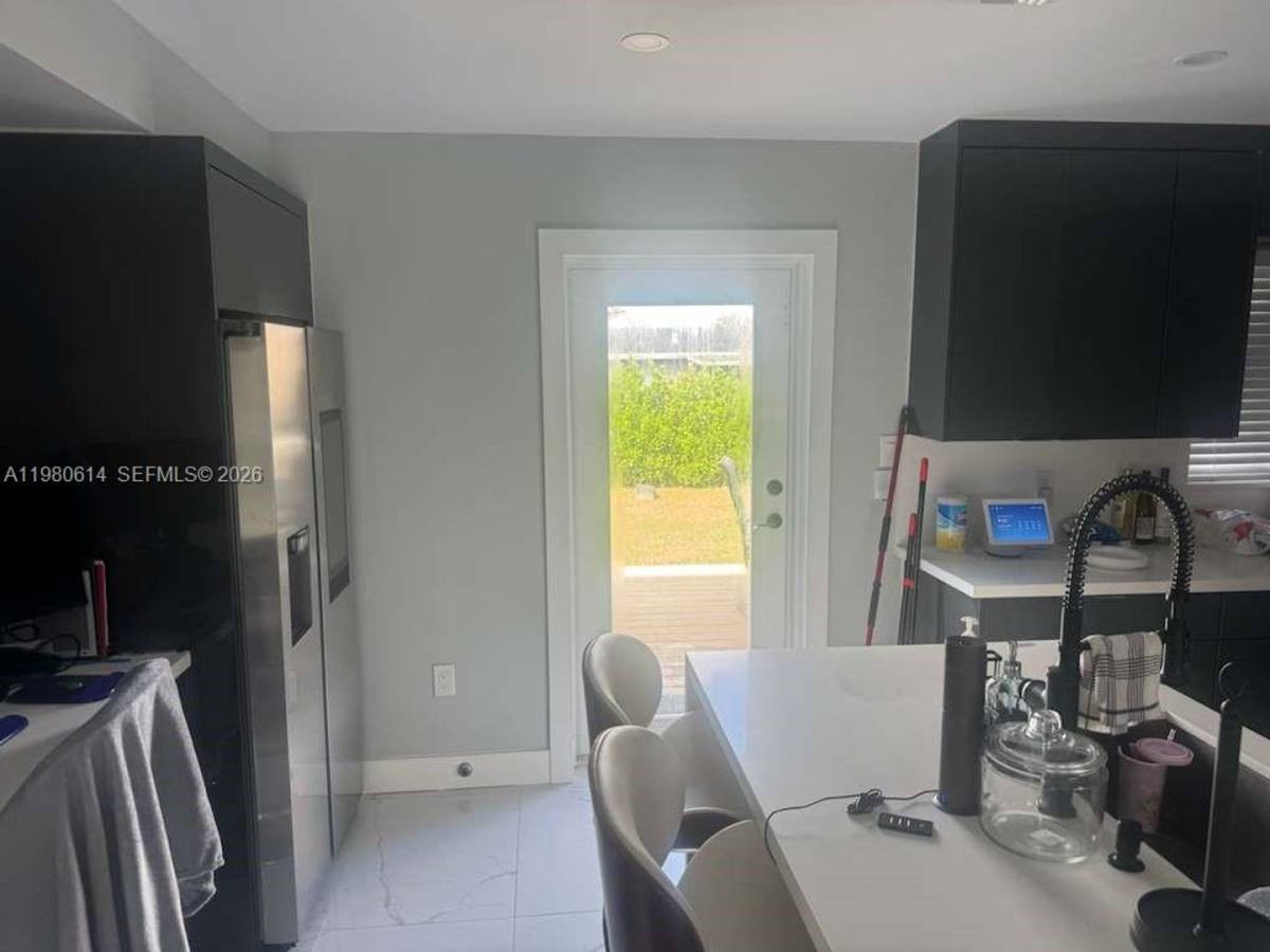 House for rent at 1001 NW 148th St, Miami, FL 33168