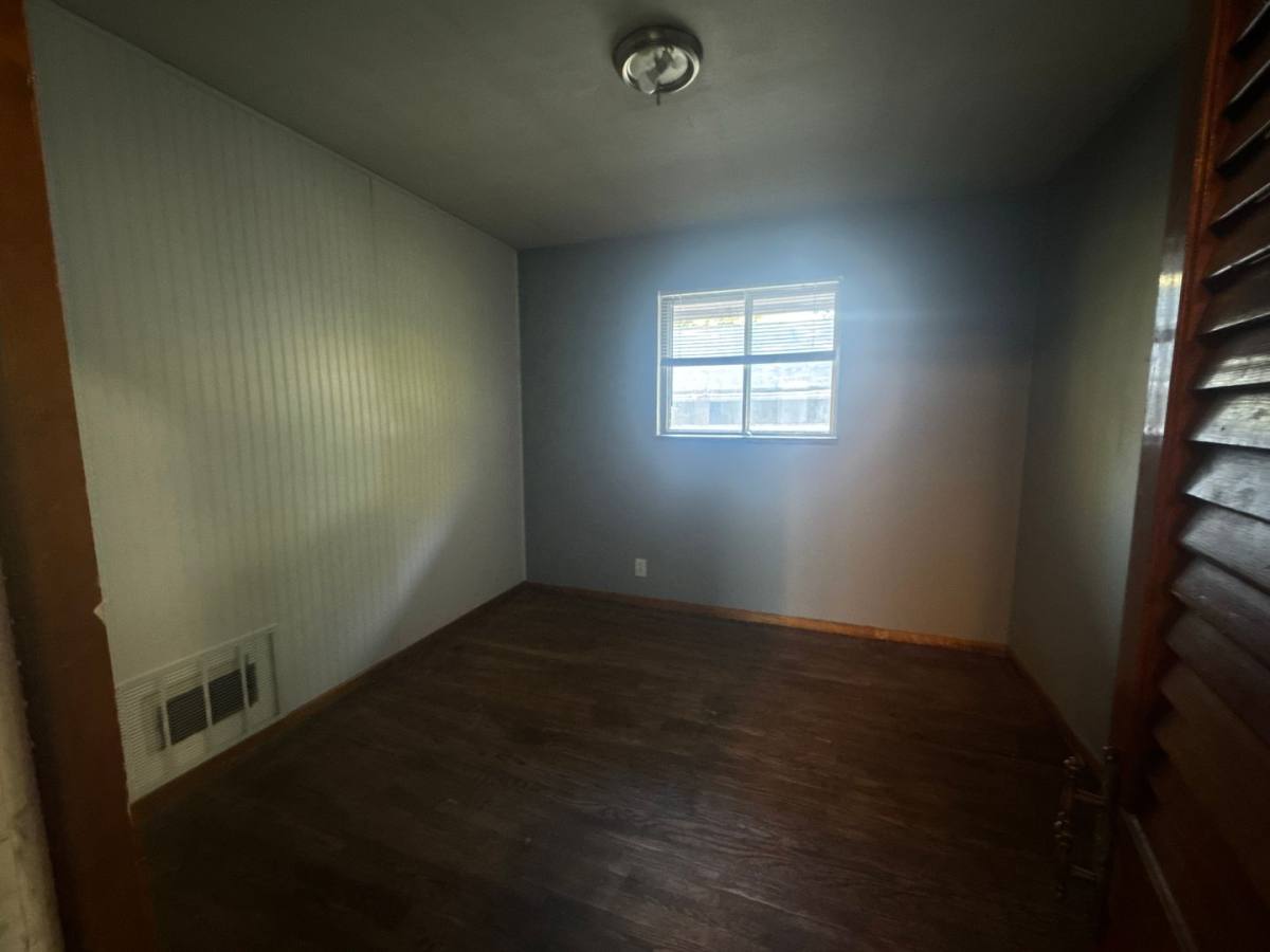 House for rent at 10524 Durness Dr, Saint Louis, MO 63137