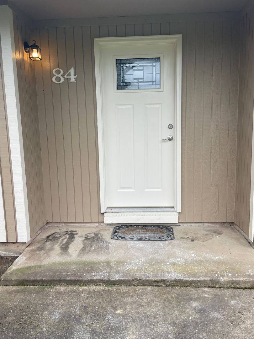 Apartment for rent at 5001 Pacific Blvd Sw, Office, Albany, OR 97321