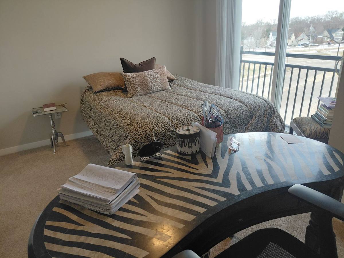 Apartment for rent at 215 Main St, Neenah, WI 54956