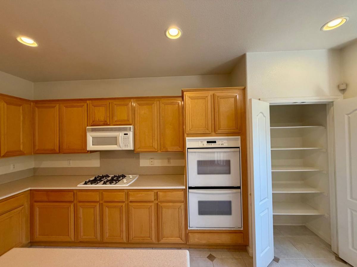 House for rent at 2736 Carolina Blue Ave, Henderson, NV 89052