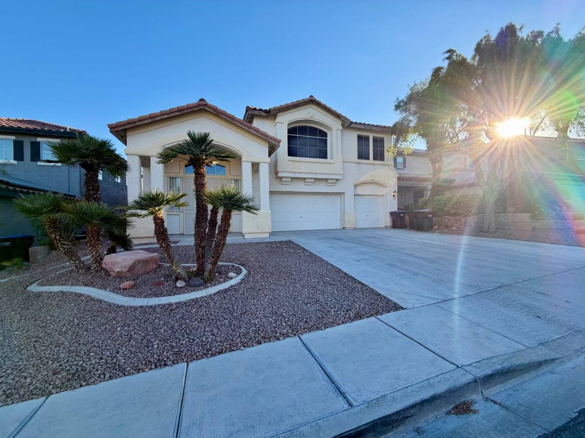 House for rent at 2736 Carolina Blue Ave, Henderson, NV 89052