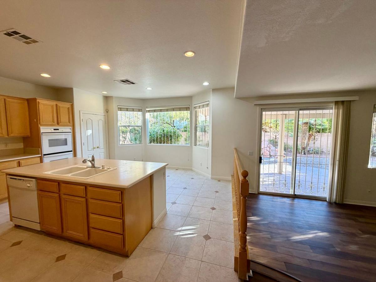 House for rent at 2736 Carolina Blue Ave, Henderson, NV 89052