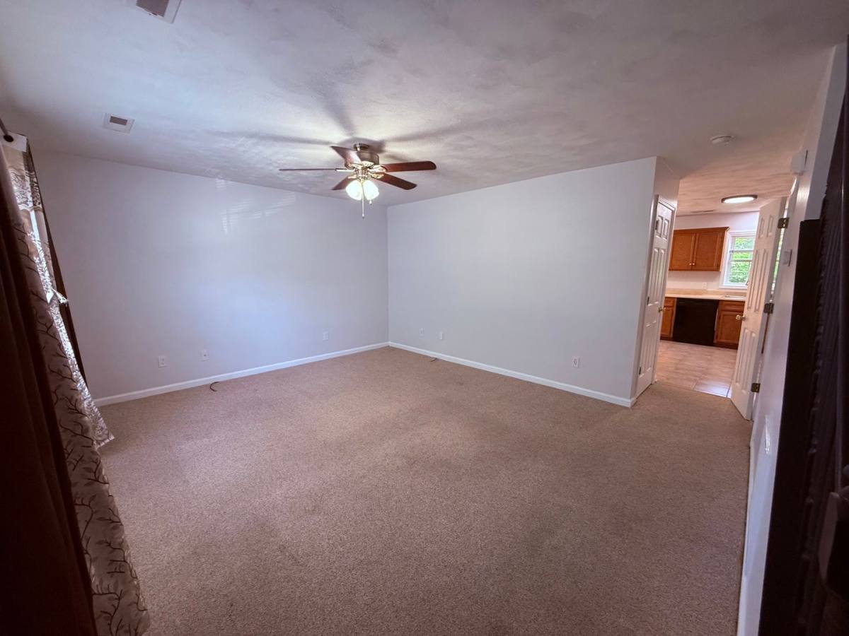 Townhouse for rent at 608 Stone St, Christiansburg, VA 24073