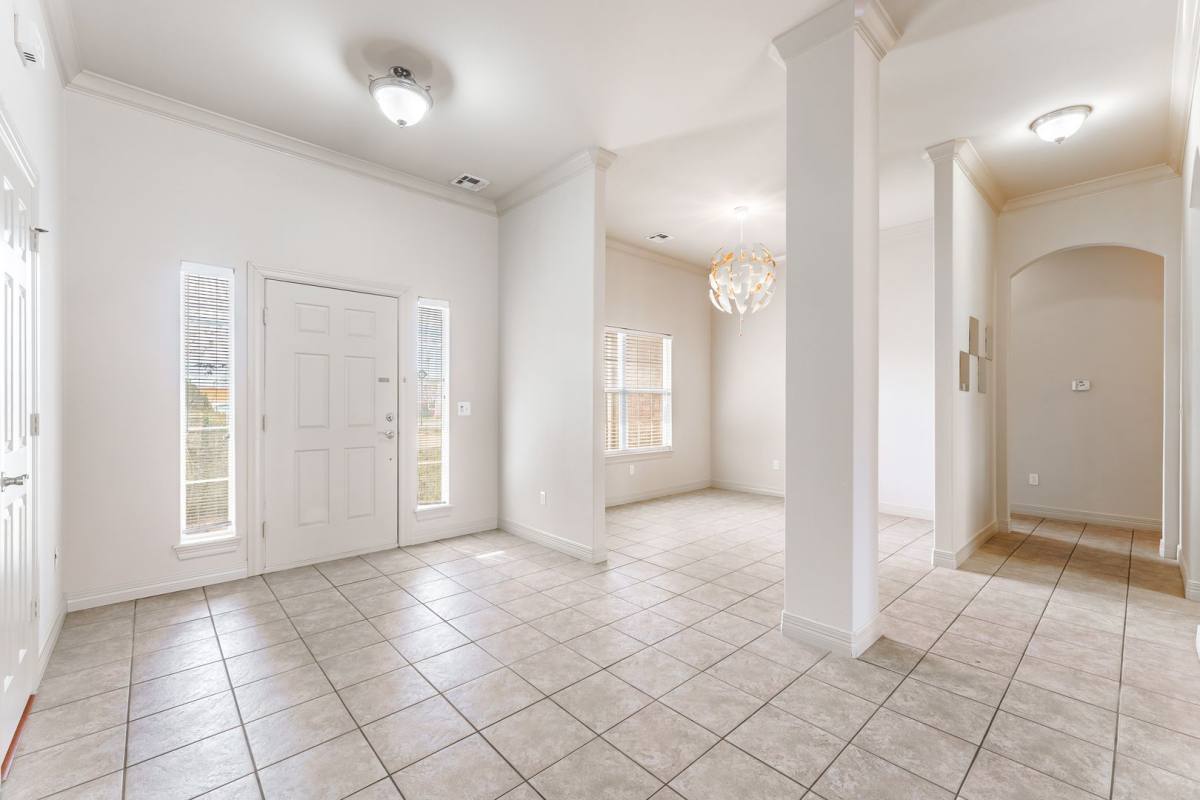 House for rent at 4303 W Olive St, Rogers, AR 72756