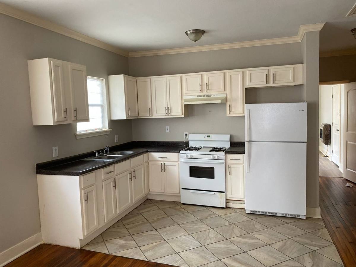 Townhouse for rent at 234 & 236 Rutherford St, Shreveport, LA 71104