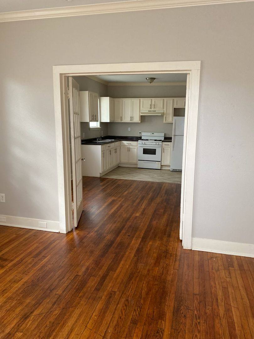 Townhouse for rent at 234 & 236 Rutherford St, Shreveport, LA 71104