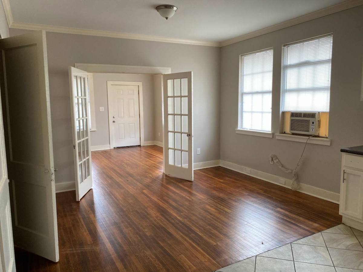 Townhouse for rent at 234 & 236 Rutherford St, Shreveport, LA 71104