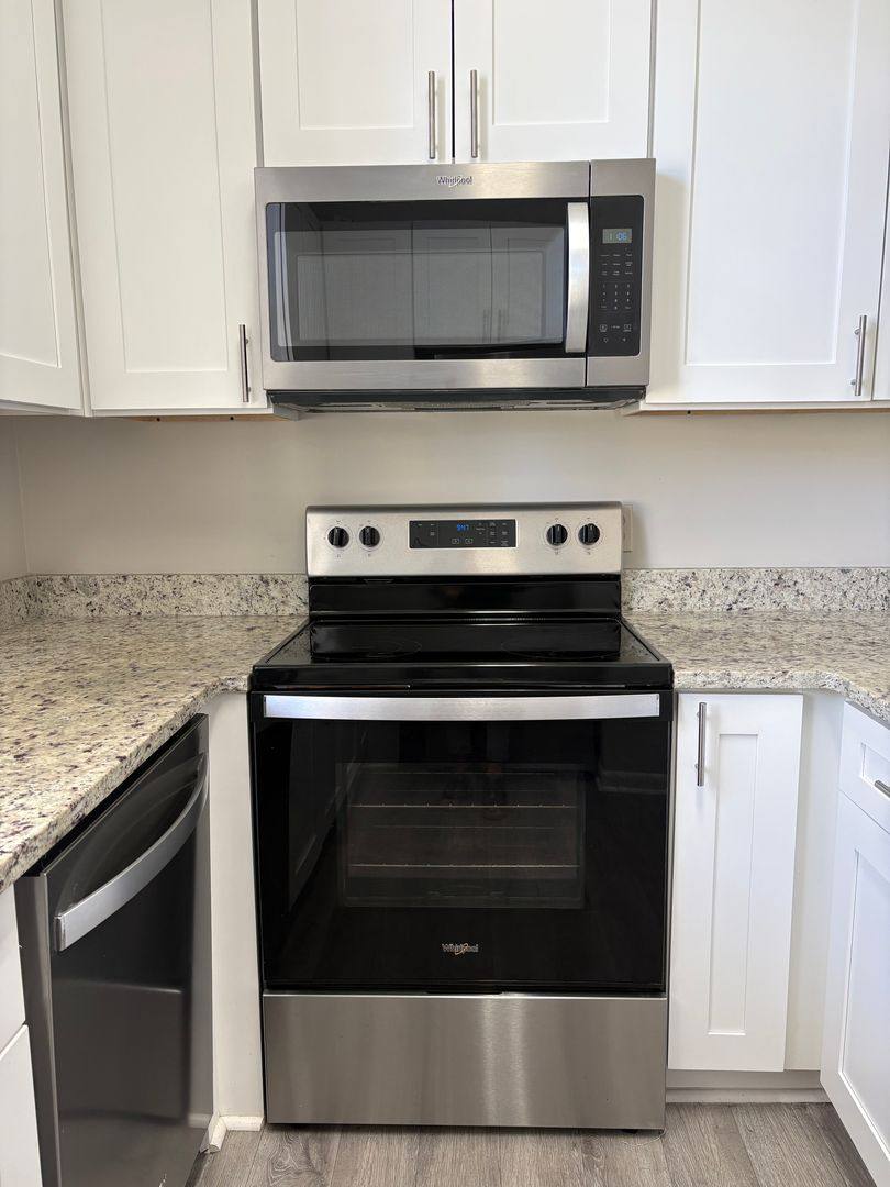 Apartment for rent at 3420 University Blvd S, Jacksonville, FL 32216