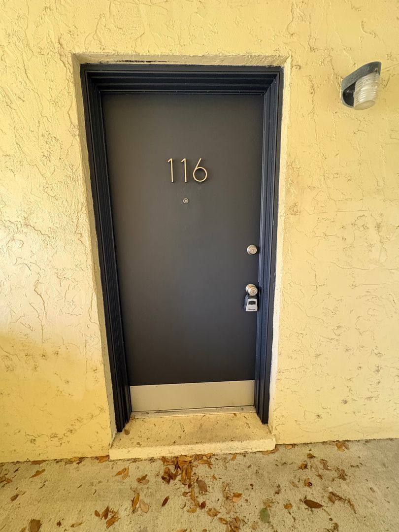 Apartment for rent at 3420 University Blvd S, Jacksonville, FL 32216