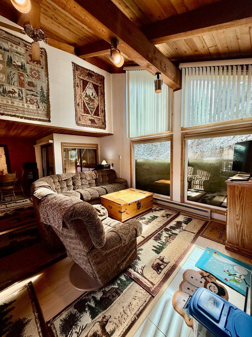 Townhouse for rent at 273 Rainbow Lane #2364, Mammoth Lakes, CA 93546
