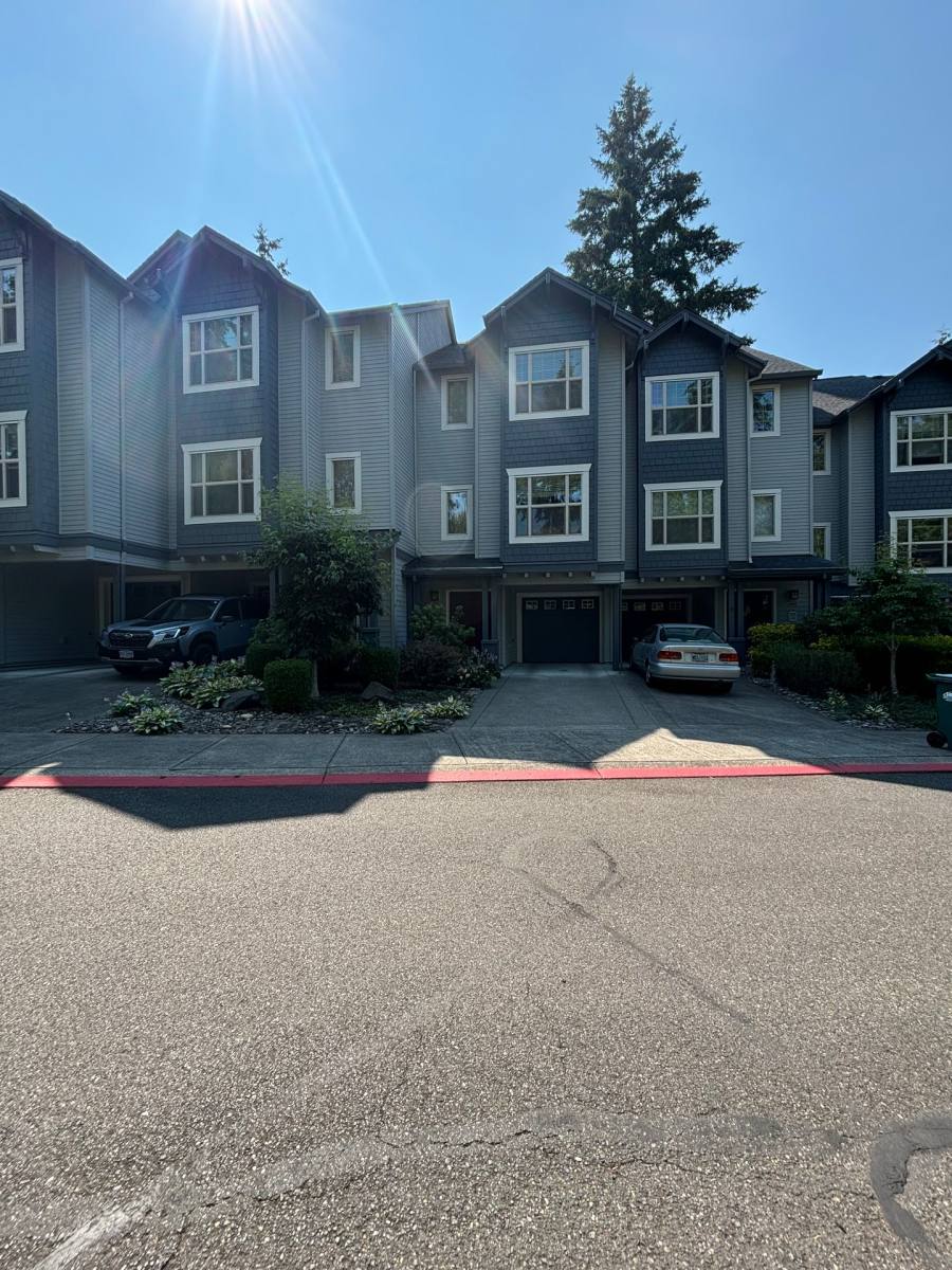 Apartment for rent at 2145 NE 50th Way, Hillsboro, OR 97124