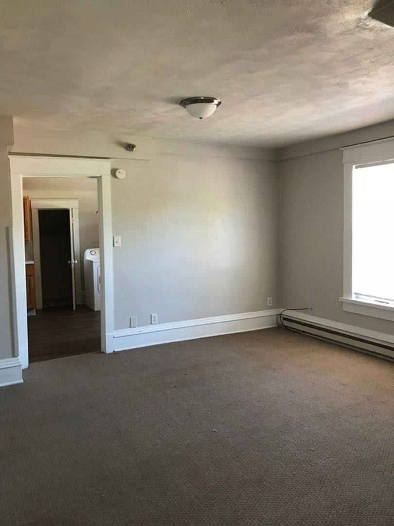 Apartment for rent at 101 S Coler Ave, Urbana, IL 61801