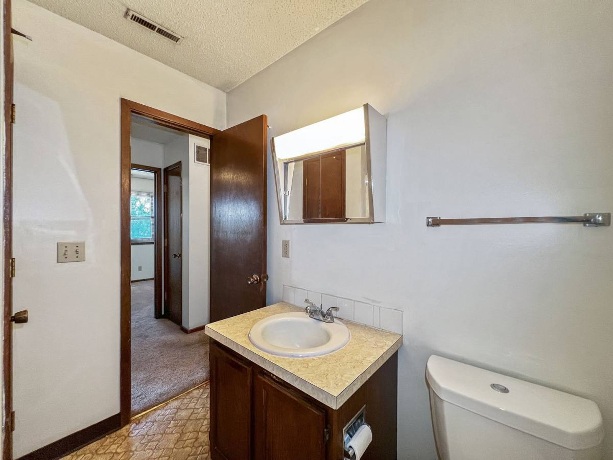 Apartment for rent at 612 S 16th St, Ames, IA 50010