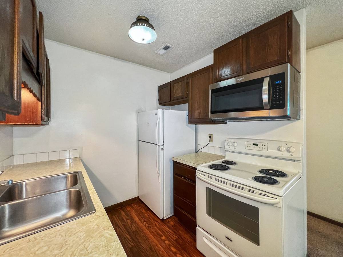 Apartment for rent at 612 S 16th St, Ames, IA 50010