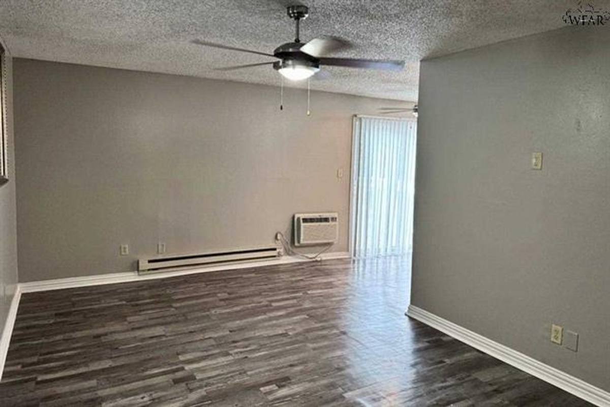 Apartment for rent at 2612 SW Parkway, Wichita Falls, TX 76308