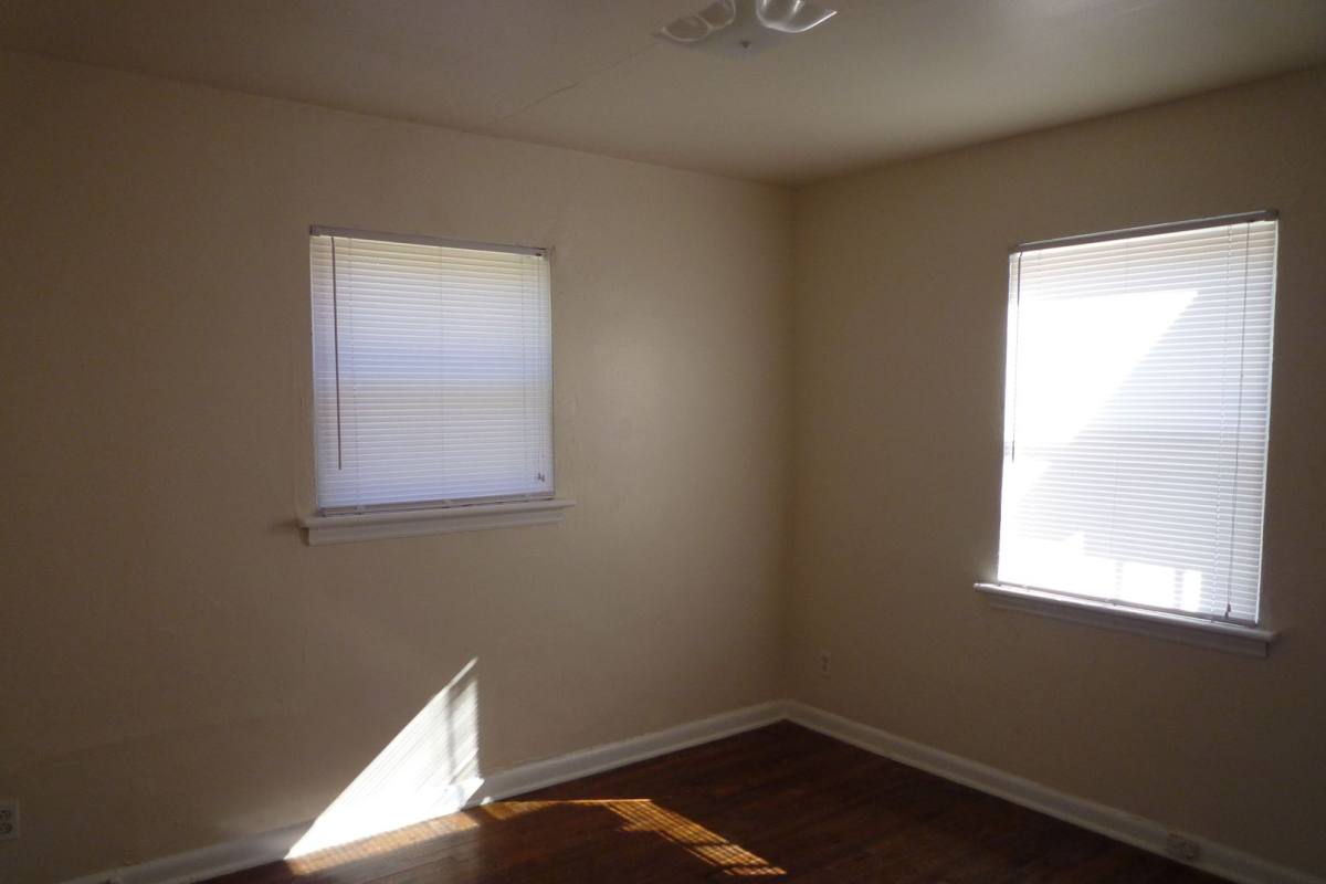 House for rent at 2414 Wilson Ave, Charlotte, NC 28208