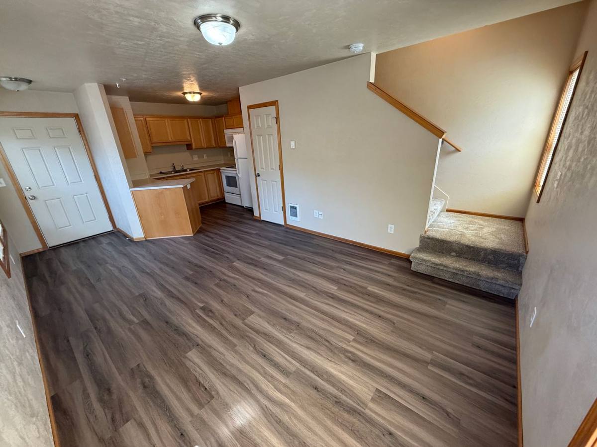 Apartment for rent at 527 W 10th Ave, Eugene, OR 97401