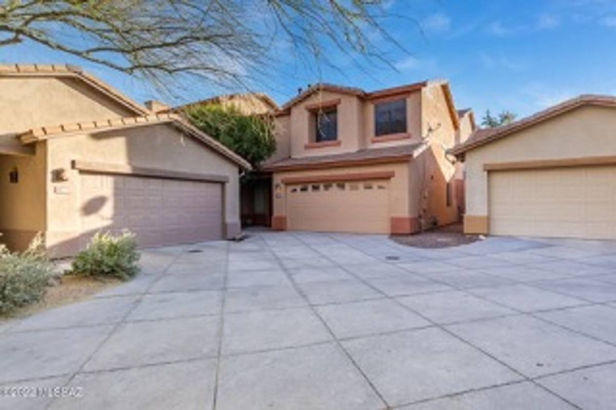 House for rent at 3496 N Camino La Jicarrilla, Tucson, AZ 85712