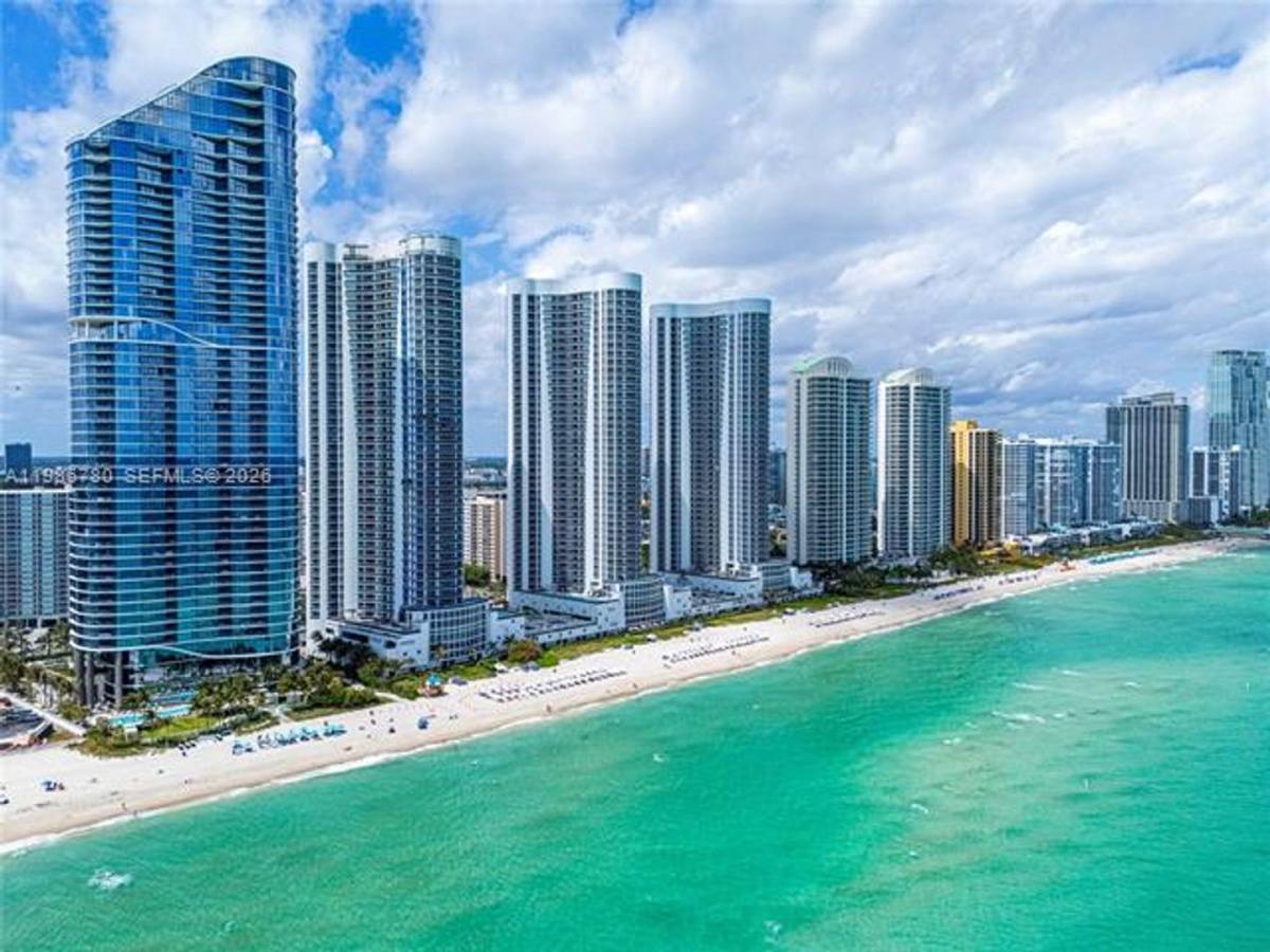Apartment for rent at 16001 Collins Ave Appt, North Miami Beach, FL 33160